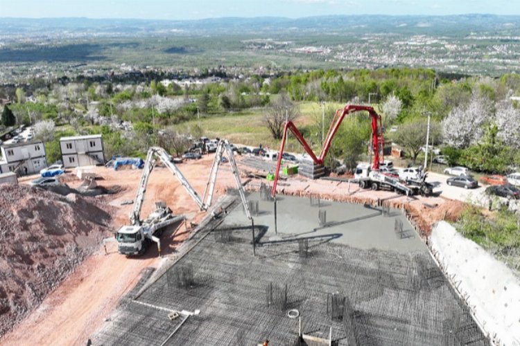 Kocaeli’nde teleferik otoparkı için ilk temel betonu atıldı