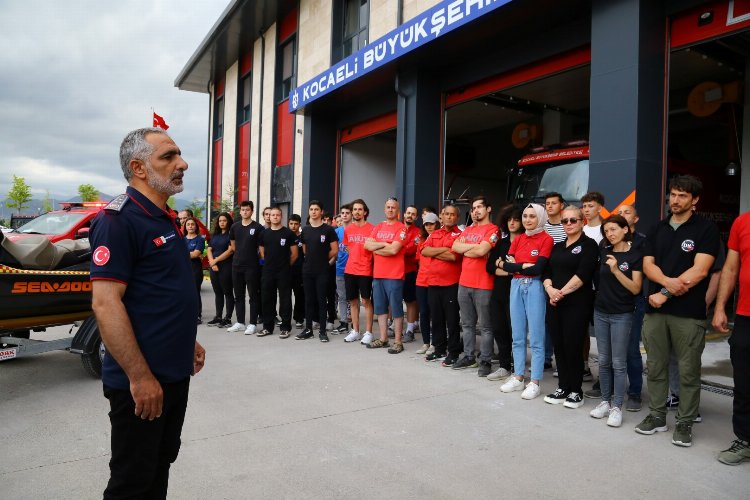 Kocaeli’nin sahilleri onlara emanet