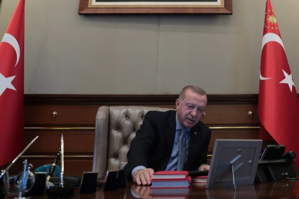 Cumhurbaşkanı Erdoğan’dan yangınzedelere ‘geçmiş olsun’ telefonu