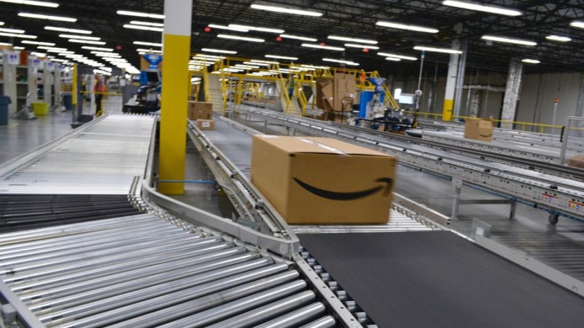 Beyaz Saray Amazon’u amaç aldı