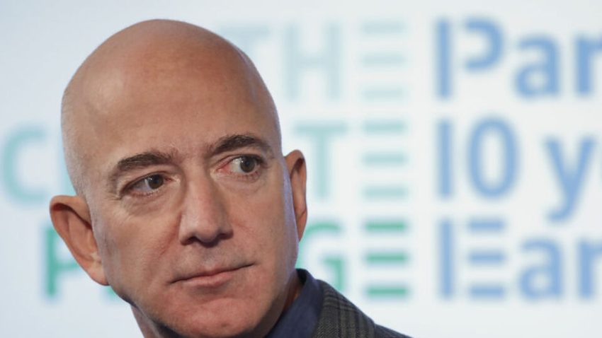 Amazon’dan güçlü pay satış planı