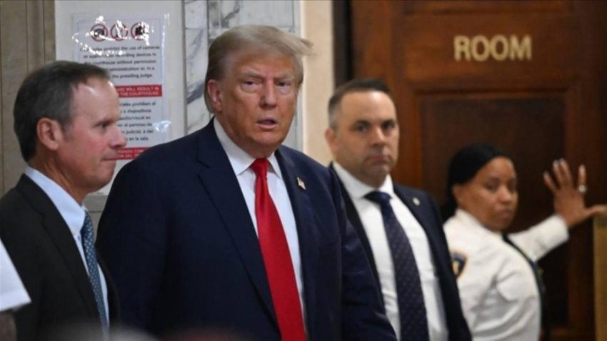 Trump’tan istihbarat kurumlarında işten çıkarma planı