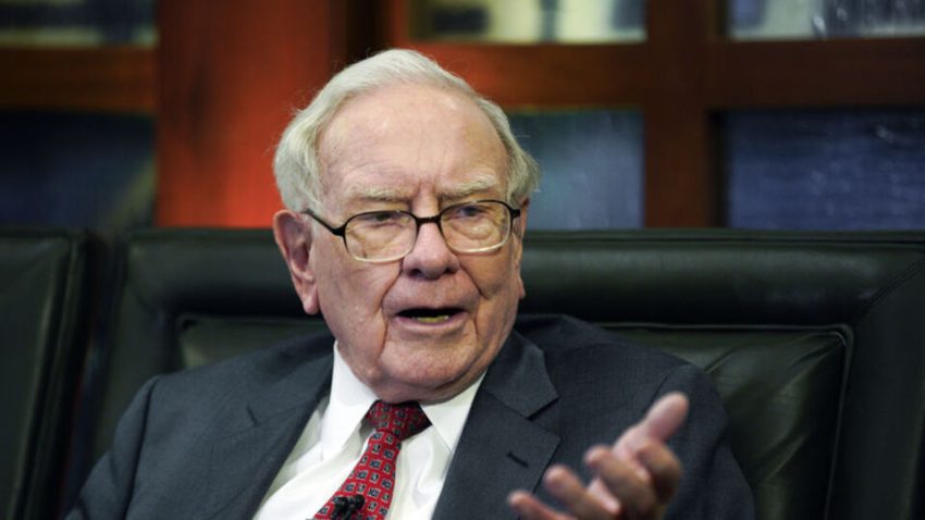 Warren Buffett, Berkshire CEO’luğundan ayrılıyor