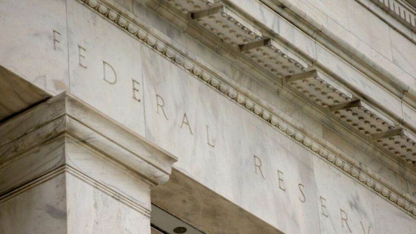 Fed: Tarifelerin tesirini kıymetlendirmek için şimdi erken