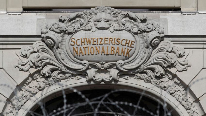 İsviçre faizi sıfırladı