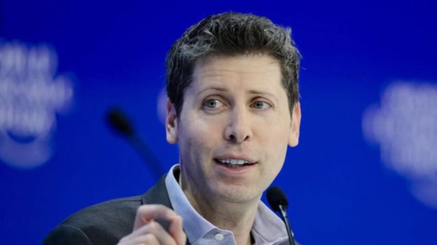 OpenAI CEO’su Altman: Meta, çalışanlarımıza 100 milyon dolarlık ikramiye teklif ediyor