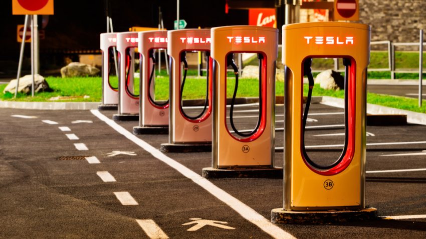 Tesla’nın Avrupa satışları 5. ayda da düştü