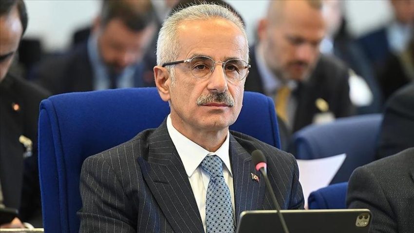 Ulaştırma ve Altyapı Bakanı Uraloğlu 5 ülkeden mevkidaşları ile görüştü – Düzgün Haber