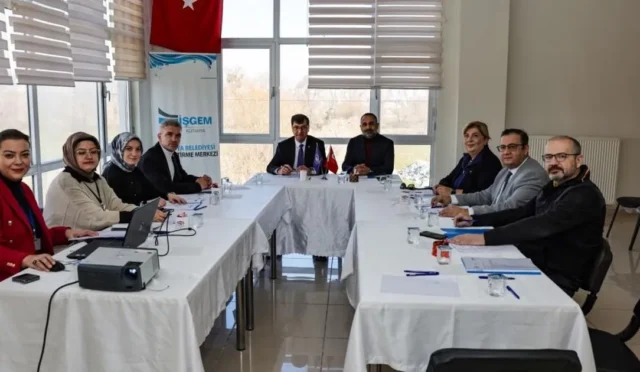 kutahya-isgem-toplantisi-gerceklestirildi-1766204748-392_large.webp
