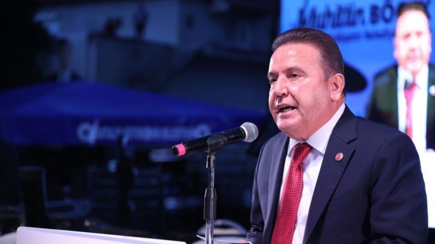 Adana, Antalya, Adıyaman Belediye Liderleri gözaltına alındı