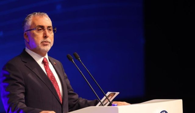 bakan-isikhandan-en-dusuk-emekli-ayligi-aciklamasi-TvPBR3qZ.jpg