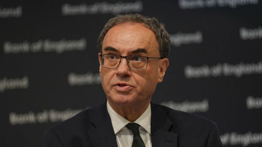 BoE: Para siyasetinin sıkılığı bir mühlet daha kalacak