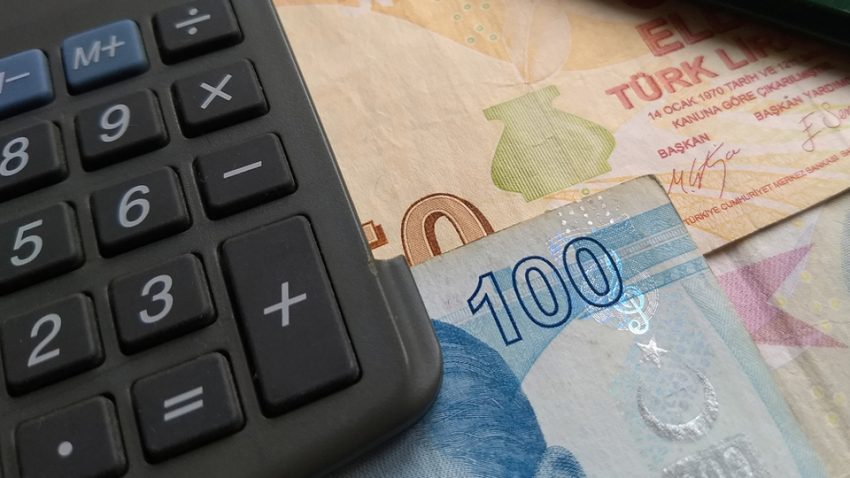 Döviz ve altın kredilerinde KKDF kesintisi oranı yüzde 1 olarak belirlendi