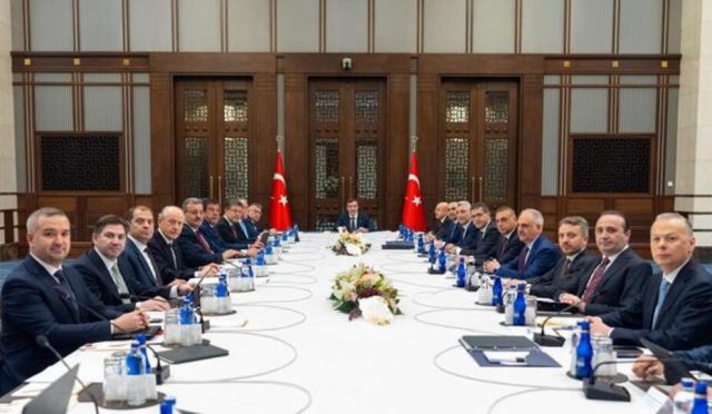 ekonomi-koordinasyon-kurulu-toplantisi-basladi-zyjWWOqd.jpg