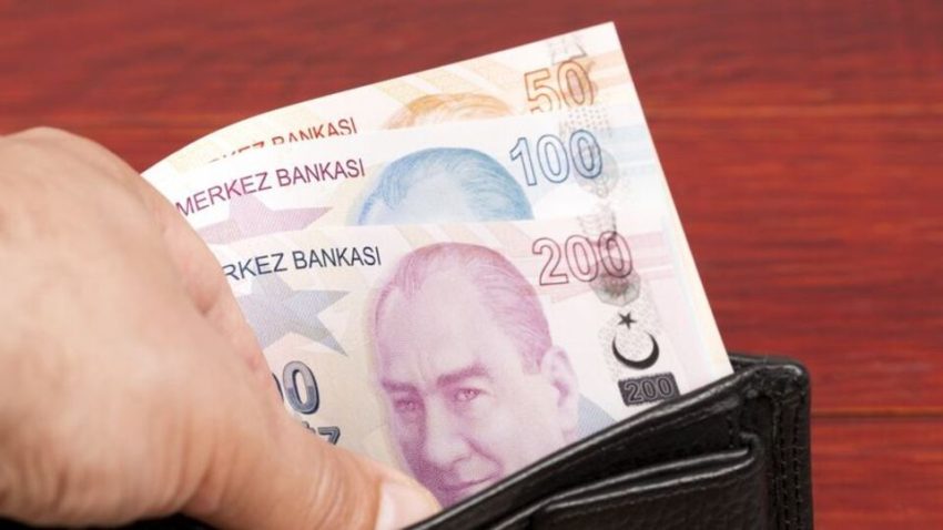 En düşük emekli aylığı 16 bin 881 TL’ye yükseltilecek