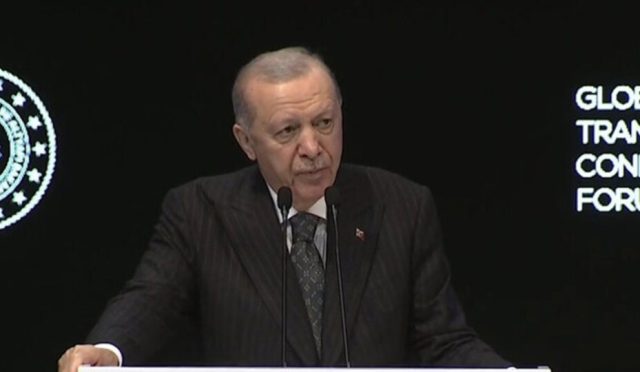 erdogan-global-iktisatta-lojistik-sinirlarin-kiymeti-suratle-artiyor-6XYlWiMa.jpg