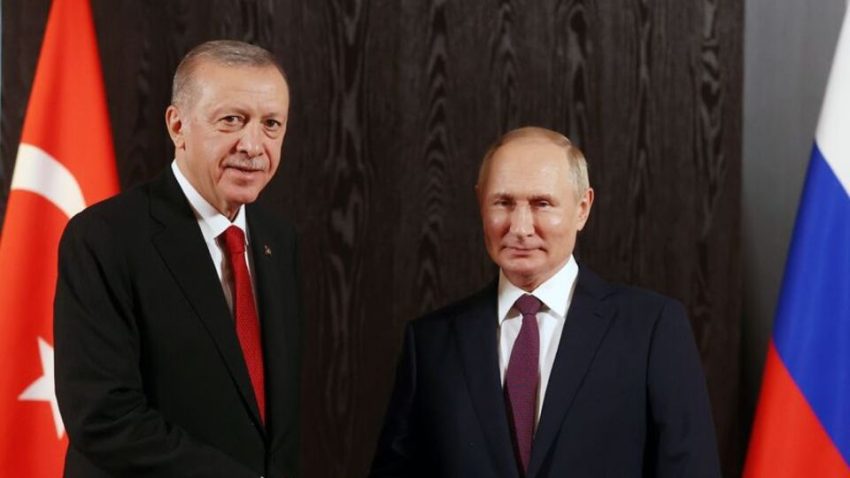 Erdoğan, Putin ile telefonda görüştü