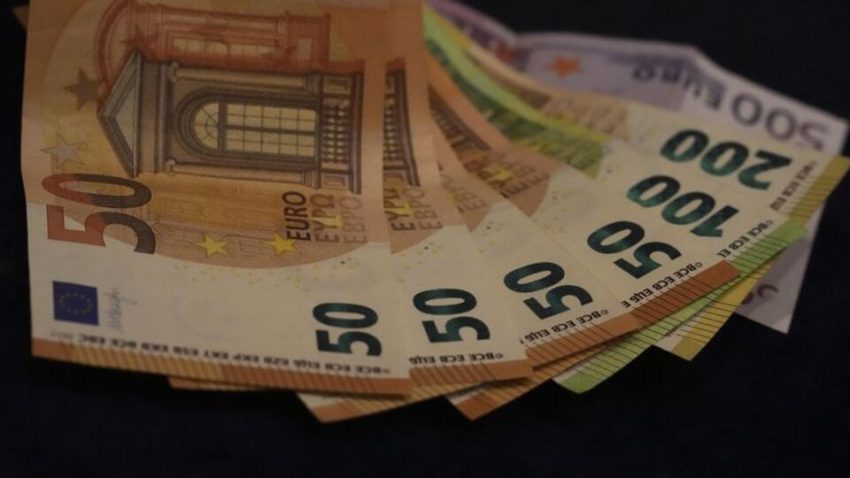 Euro Bölgesi’nde enflasyonda yatay seyir