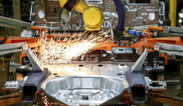 euro-bolgesinde-pmi-3-yilin-en-yuksek-duzeyinde-I2IveqSK.jpg
