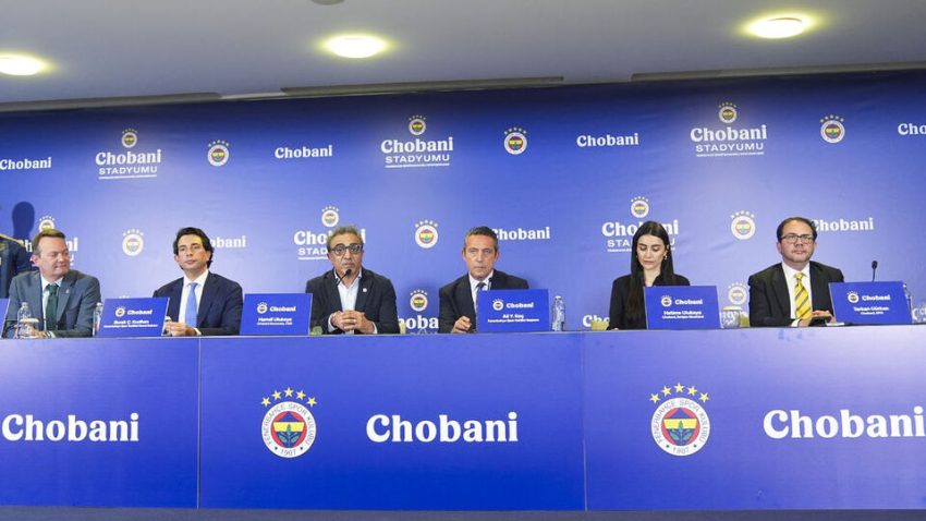 Fenerbahçe ile Chobani ortasında imzalar atıldı