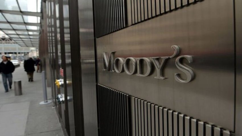 Moody’s Türkiye’nin kredi notunu yükseltti