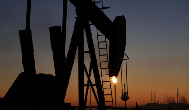 tcmb-ekonomistleri-petrolde-10-dolarlik-artis-senaryosu-enflasyon-iddiasini-12-puan-yukseltir-qUSBC2sF.jpg