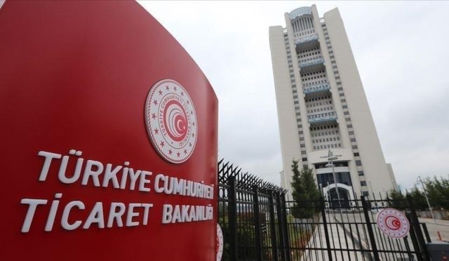 ticaret-bakanligindan-indirimli-satis-uyarisi-rnv2MbAV.jpg