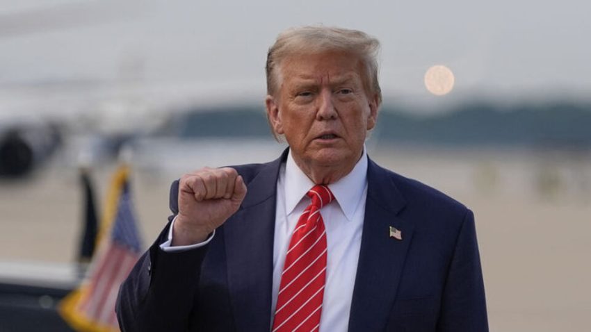 Trump, Çin ile ticaret mutabakatı imzaladıklarını bildirdi