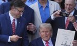 trump-vergi-indirimi-tasarisini-imzaladi-VHx9sGCQ.jpg