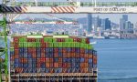 trumpin-tarifeleri-abd-dis-ticaret-acigini-dusurdu-HkRuWj3B.jpg