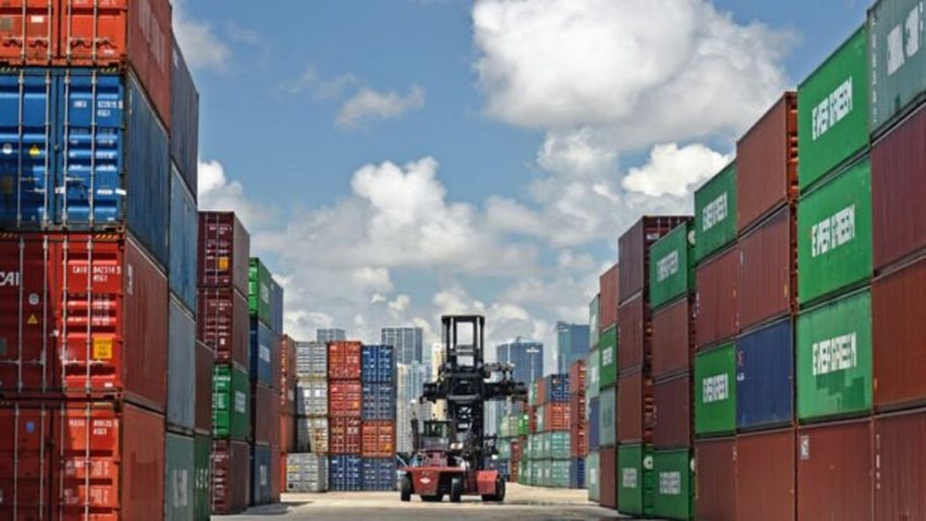 ABD dış ticaret açığı dört ayın doruğunda