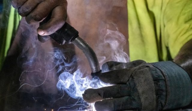 abdde-imalat-pmi-2022den-beri-en-yuksek-duzeyde-YQ9RsTZ1.jpg