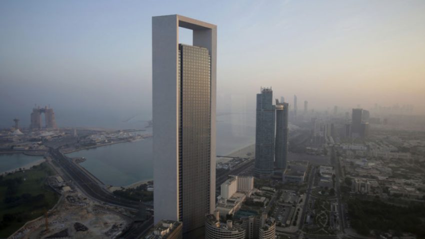 Abu Dabi’de akın sonrası gaz tesisinde üretim durdu