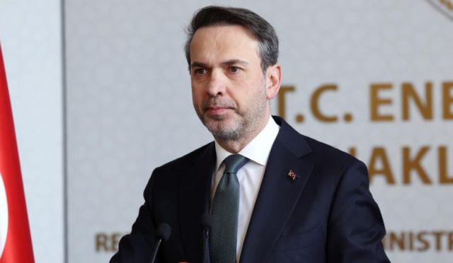 bakan-bayraktar-enerjide-cari-acigi-bitirecek-hasat-devrine-giriyoruz-Pzl6CwFh.jpg