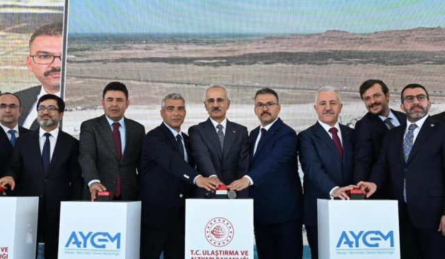 bakan-uraloglu-zengezur-koridoru-cinden-ingiltereye-ticareti-gelistirecek-mu29c3nk.jpg