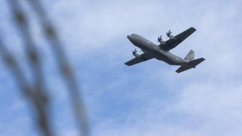 Belçika, ABD ve İsrail uçaklarına hava alanını kapatmayacak