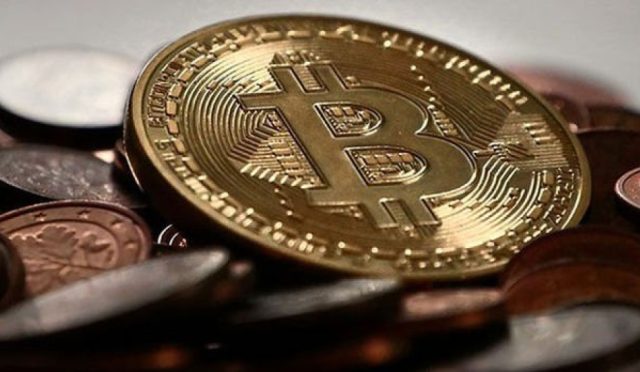 bitcoin-ve-etherde-sert-dalgalanma-ifQMpK1s.jpg