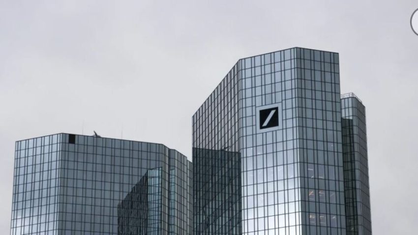 Deutsche Bank tekrar Euro Stoxx 50’de