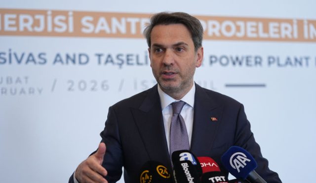 enerji-bakani-bayraktar-bolgedeki-gelismeleri-yakindan-takip-ediyoruz-uCZ7am1B.jpg