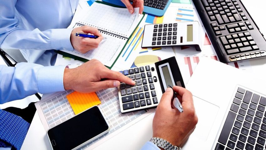 Finansal hizmetler itimadı 10 aylık tabandan döndü