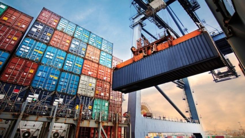 Kasım’da dış ticaret açığında ölçülü artış