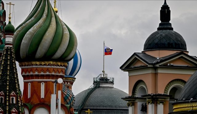 kremlin-putin-trump-ve-zelenskiy-ile-tepe-icin-anlasmadi-9DFNR4mD.jpg