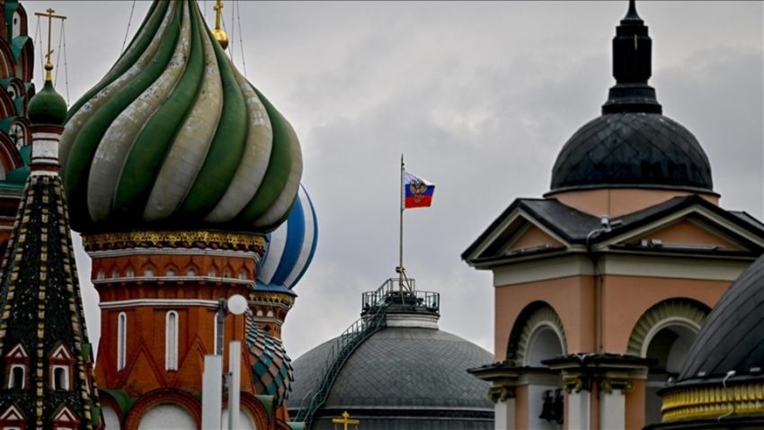 Kremlin: Putin, Trump ve Zelenskiy ile tepe için anlaşmadı