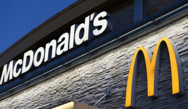 mcdonaldsin-global-satislari-2-ceyrekte-beklentileri-asti-bSDQO11l.jpg