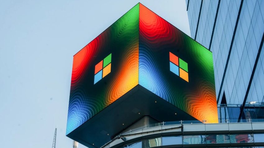 Microsoft’tan devasa data merkezi mutabakatı