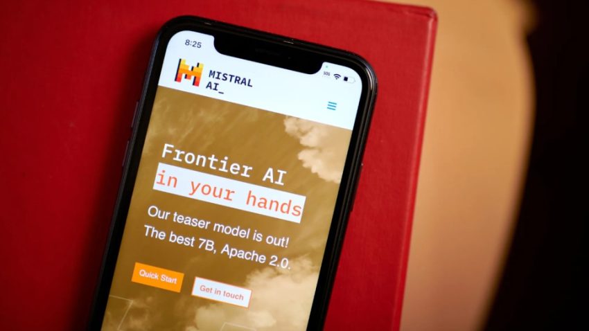 Mistral AI data merkezi için 830 milyon dolar kredi aldı