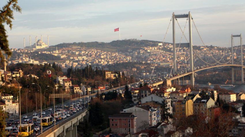 OECD, Türkiye 2026 büyüme kestirimini düşürdü