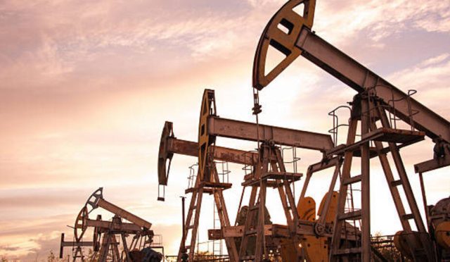 opec-toplantisi-ve-abd-yaptirimlariyla-petrolde-istikamet-degisimi-tlUFuMfU.jpg