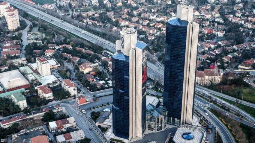 Sabancı, global en uygun patronlar listesinde yükseldi