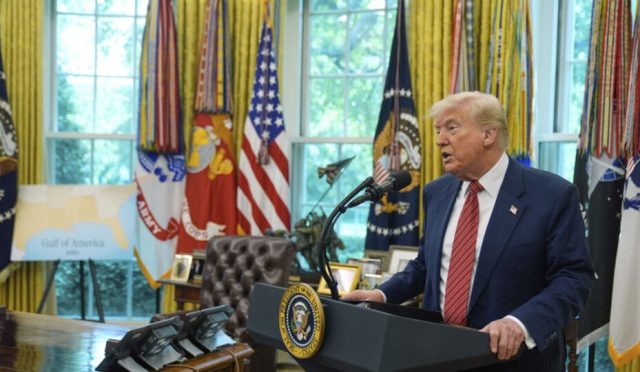 trump-cini-abdden-soya-alimini-dort-katina-cikarmaya-cagirdi-dBylHyB3.jpg